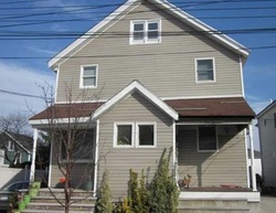 Pre-foreclosure in  JOHNSON AVE Staten Island, NY 10307