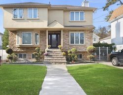 Pre-foreclosure in  CONNECTICUT ST Staten Island, NY 10307