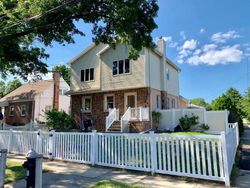 Pre-foreclosure in  NETHERLAND AVE Staten Island, NY 10303