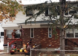 Pre-foreclosure in  N RAILROAD AVE Staten Island, NY 10304