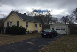 Pre-foreclosure Listing in YORK ST NORTH DARTMOUTH, MA 02747