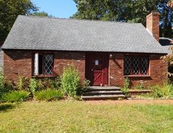 Pre-foreclosure Listing in SMITH RD HINGHAM, MA 02043