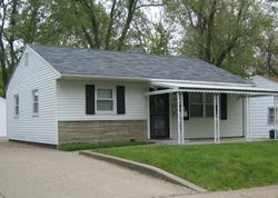 Pre-foreclosure in  N BRYER PL Peoria, IL 61614