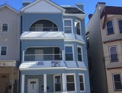 Pre-foreclosure Listing in S 14TH ST NEWARK, NJ 07108