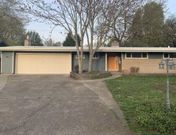 Pre-foreclosure Listing in HUGHES ST EUGENE, OR 97402