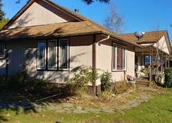 Pre-foreclosure Listing in BROWN ST WOODBURN, OR 97071