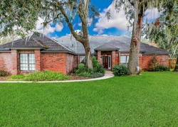 Pre-foreclosure in  LA VISTA LN Orange Park, FL 32003