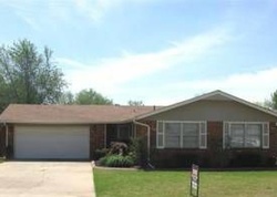 Pre-foreclosure Listing in ANNAWOOD DR YUKON, OK 73099