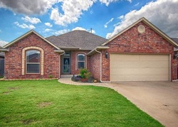 Pre-foreclosure Listing in STAG HORN DR YUKON, OK 73099