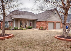 Pre-foreclosure Listing in E CHARLOTTE TER MUSTANG, OK 73064