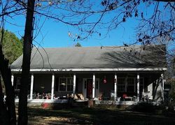 Pre-foreclosure in  CLARKS LANDING LOOP RD Rocky Point, NC 28457