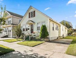 Pre-foreclosure Listing in E 26TH AVE WILDWOOD, NJ 08260