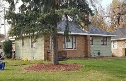 Pre-foreclosure in  DOUGLAS DR N Minneapolis, MN 55422
