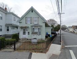 Pre-foreclosure Listing in LAKEVIEW AVE LOWELL, MA 01850