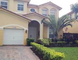 Pre-foreclosure in  NW 80TH LN Miami, FL 33178