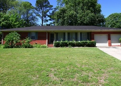  Azalea Cir Sw, Decatur AL