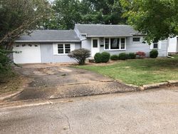 Pre-foreclosure Listing in MEDIAL CT DECATUR, IL 62521