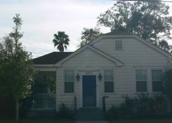 Pre-foreclosure in  FAGOT AVE Metairie, LA 70001