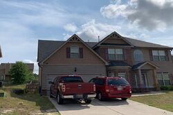 Pre-foreclosure in  HENSLOWE LN West Columbia, SC 29170