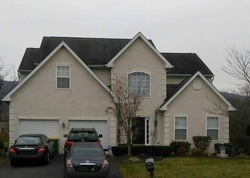 Pre-foreclosure Listing in SCENIC VIEW DR MACUNGIE, PA 18062