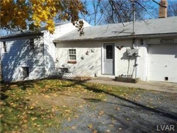 Pre-foreclosure Listing in OLD POST RD SLATINGTON, PA 18080