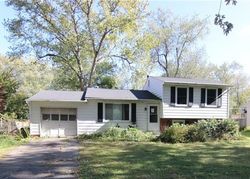 Pre-foreclosure Listing in MEADOWS RD MADISON, OH 44057