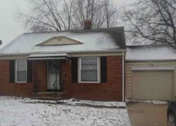  E 326th St, Eastlake OH