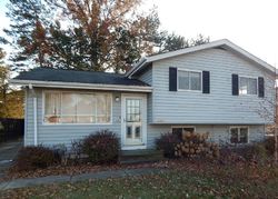 Pre-foreclosure Listing in ROOSEVELT RD WICKLIFFE, OH 44092