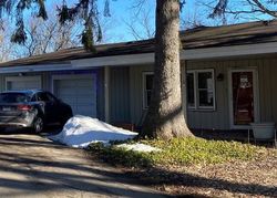 Pre-foreclosure Listing in W EVERETT RD LAKE FOREST, IL 60045