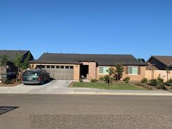 Pre-foreclosure Listing in S KERCKHOFF WAY HANFORD, CA 93230