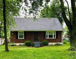 Pre-foreclosure in  RANGELAND RD Louisville, KY 40219