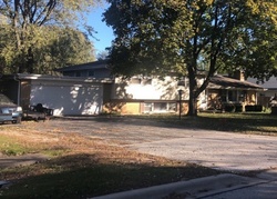 Pre-foreclosure in  GIESE RD Batavia, IL 60510
