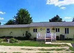 Pre-foreclosure in  BUNKER HILL RD Central City, IA 52214