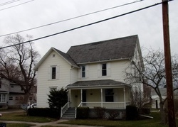 Pre-foreclosure in  N 4TH ST Watseka, IL 60970