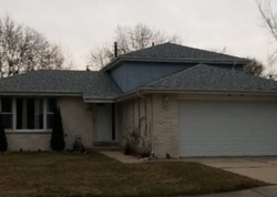 Pre-foreclosure Listing in BEECHWOOD RD MATTESON, IL 60443