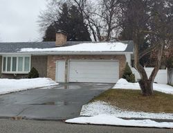 Pre-foreclosure Listing in WESTMORELAND DR IDAHO FALLS, ID 83402