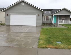 Pre-foreclosure Listing in VALENCIA ST TWIN FALLS, ID 83301