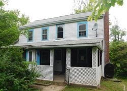 Pre-foreclosure in  OAK SUMMIT RD Frenchtown, NJ 08825