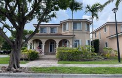 Pre-foreclosure in  SW 274TH ST Homestead, FL 33032