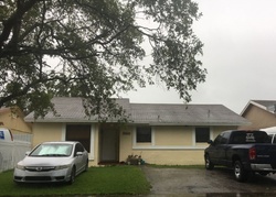 Pre-foreclosure Listing in SW 303RD ST HOMESTEAD, FL 33033