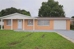 Pre-foreclosure Listing in DARLINGTON RD HOLIDAY, FL 34691