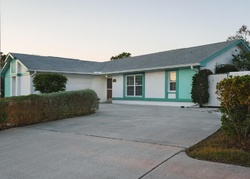 Pre-foreclosure in  COUNTY LINE RD Spring Hill, FL 34606