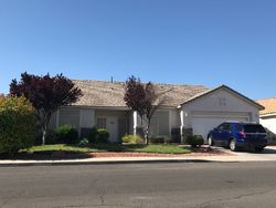 Pre-foreclosure in  BLUE LANTERN DR Henderson, NV 89015