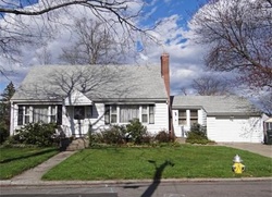Pre-foreclosure Listing in RUSSELL ST SPRINGFIELD, MA 01104