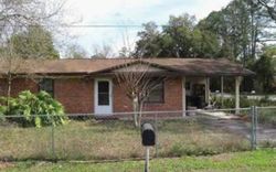 Pre-foreclosure in  ROBERTS ST N Green Cove Springs, FL 32043