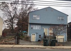 Pre-foreclosure Listing in RESERVOIR AVE BRIDGEPORT, CT 06606