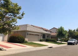 Pre-foreclosure in  HEGER WAY Elk Grove, CA 95758