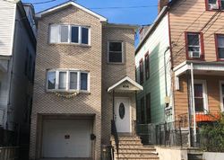 Pre-foreclosure Listing in FRANKLIN ST ELIZABETH, NJ 07206