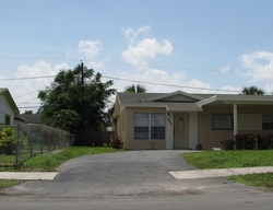 Pre-foreclosure Listing in NW 1ST TER DEERFIELD BEACH, FL 33441