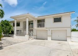 Pre-foreclosure in  LEEWARD CT Marco Island, FL 34145